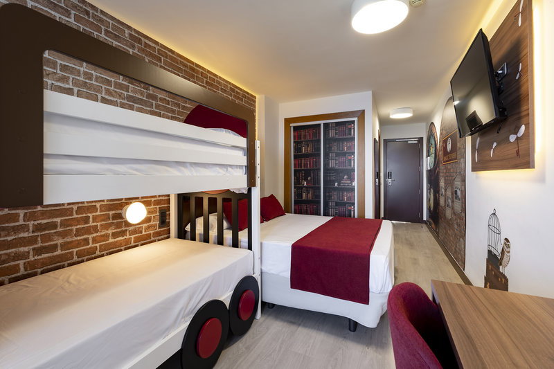 Magic Inn Hotel