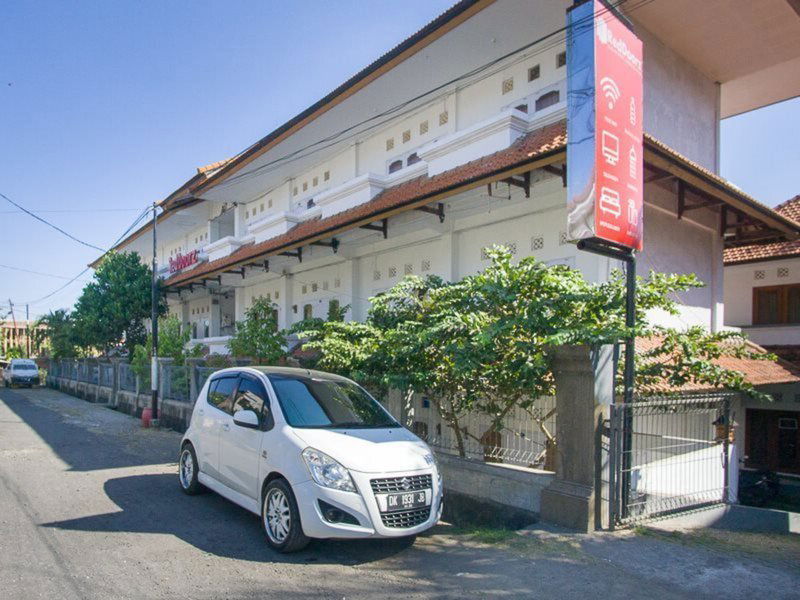 Hotel Reddoorz @ Jalan Gatot Subroto Denpasar