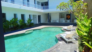 Hotel The Bali Bubble cazare Denpasar