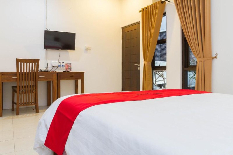 Hotel Reddoorz Near Jatinangor Town Square