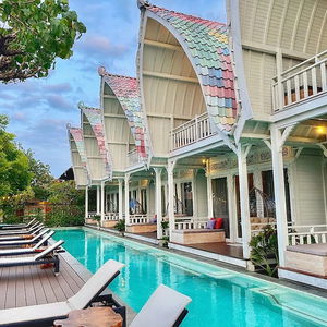 Hotel Mambo Beach Resort cazare Nusa Penida