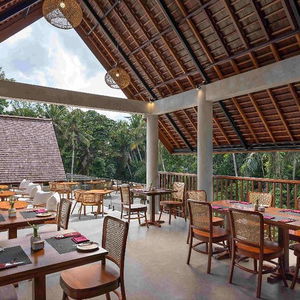 Sejur Adiwana Unagi Riverfront vacanta Gianyar