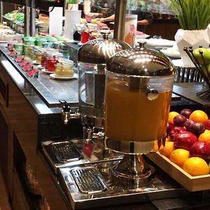 Hotel Crowne Plaza Madinah cazare Medina