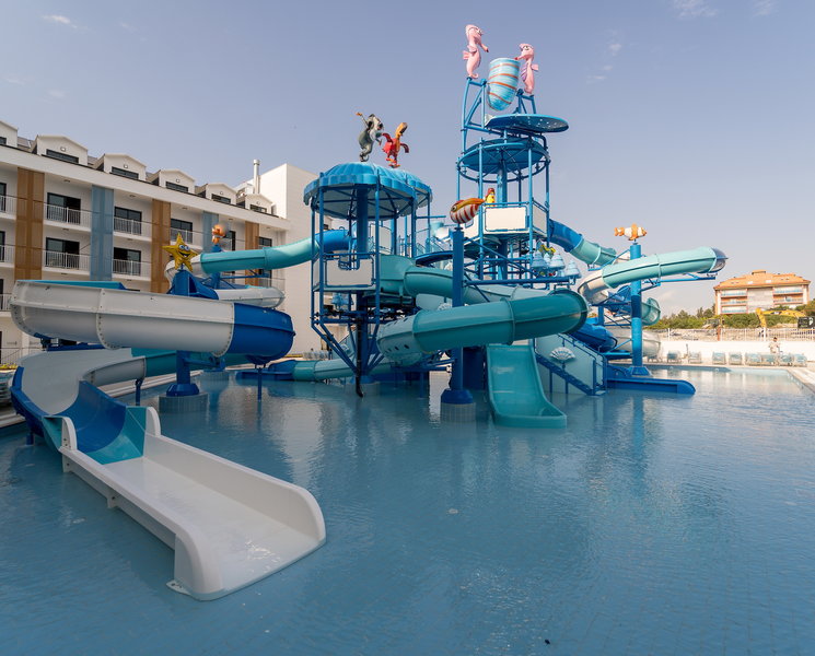 Arcanus Hotels Trendline Side