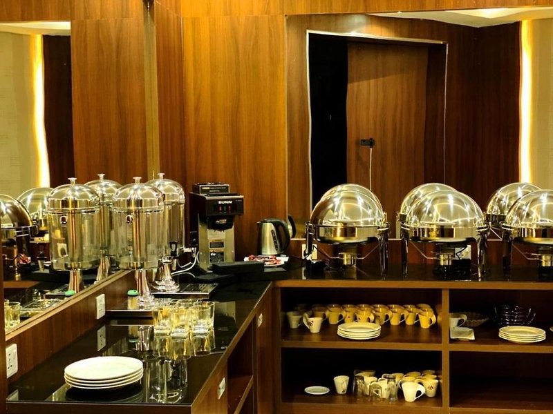 Hotel Msharef Al Moden Suites