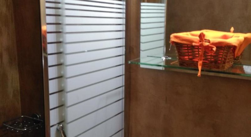 dal travel Smaragdi Rooms For Rent