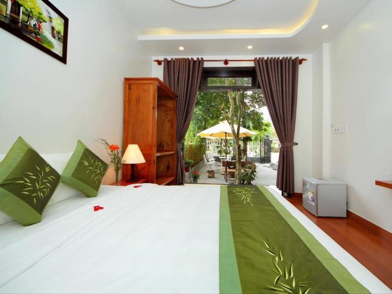 Hotel Blue Lake Homestay