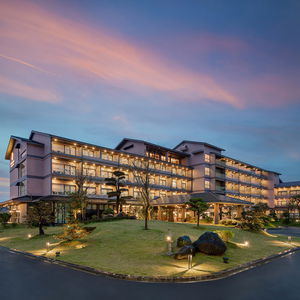 Hotel Kobi Onsen Resort Hue Affiliated By Meliá cazare Hue