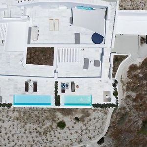 Hotel White Ark cazare Fira