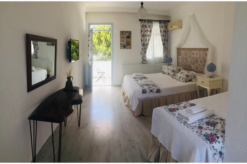 Alasonya Otel Alacati By Lamira