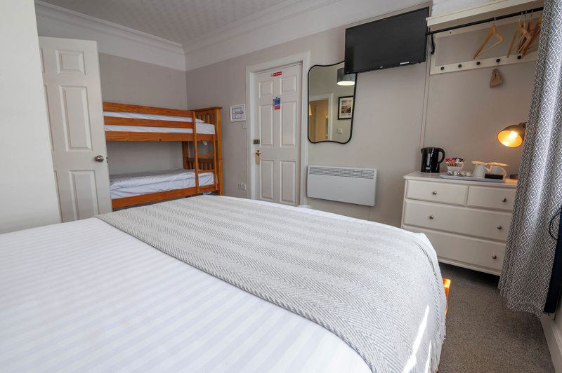 Hotel Coolin View Guest House