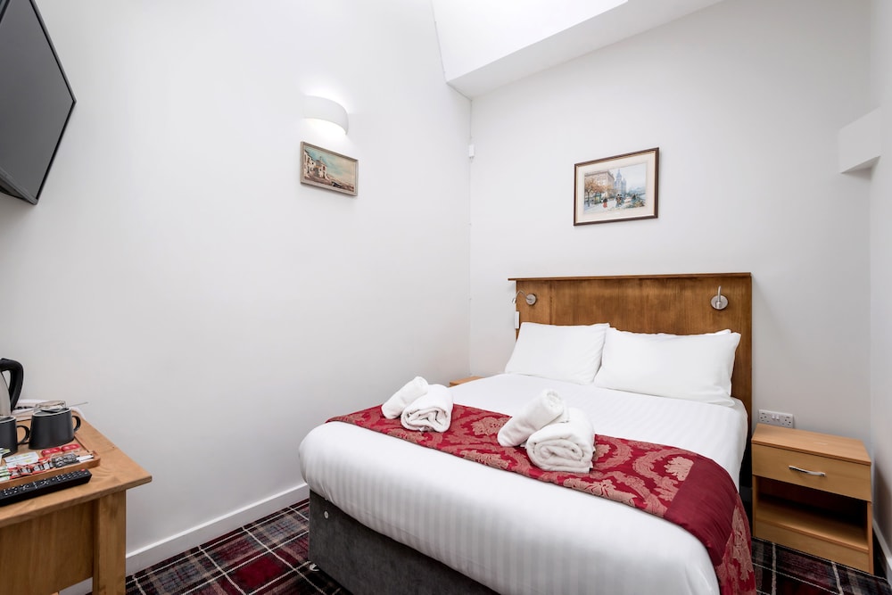 Smith Place Hotel