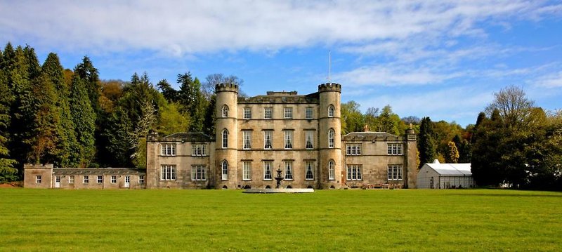 Melville Castle