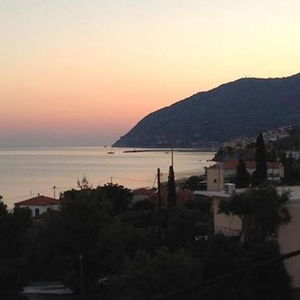 Hotel Litsa cazare Plomari