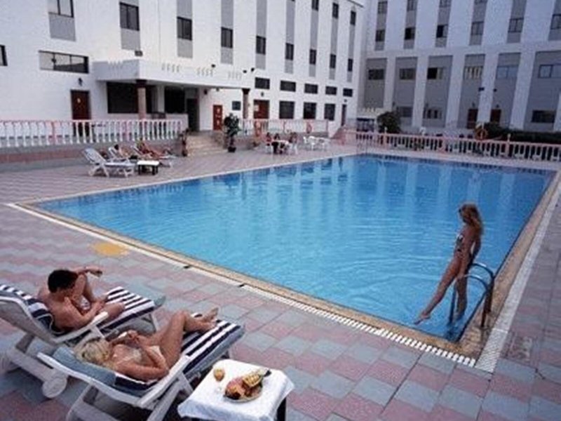 Hotel Al Madinah Holiday