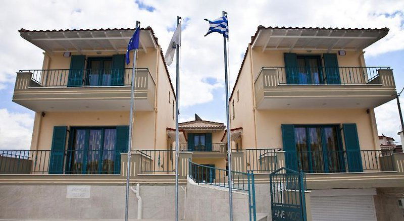 Hotel Anemos Villas