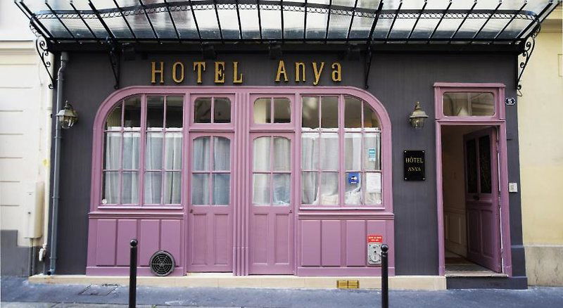 Hotel Anya Hotel