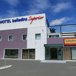 Sejur Hotel Paris Pacific Paris-Villejuif vacanta Paris