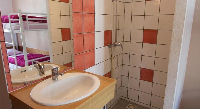 Bastille Hostel