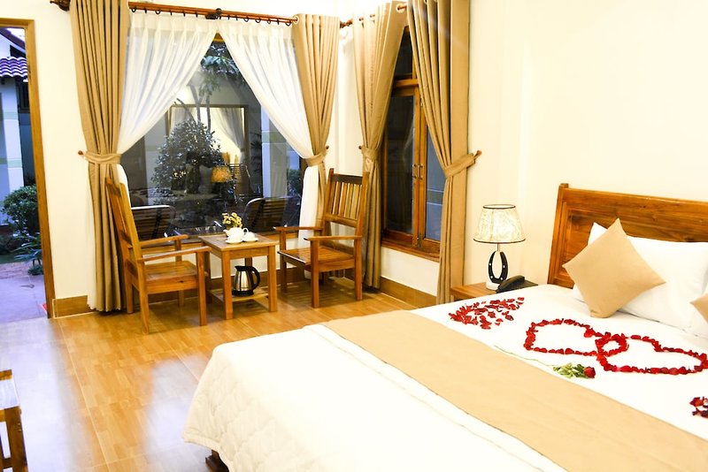 Hotel Ngoc Viet Bungalow