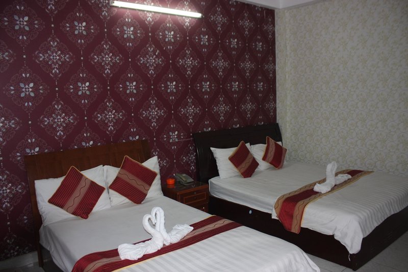 Yoko Airport Saigon Hotel