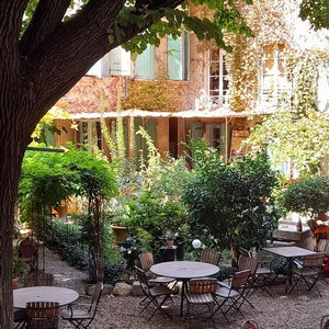 Hotel Maison De Fogasses cazare Avignon