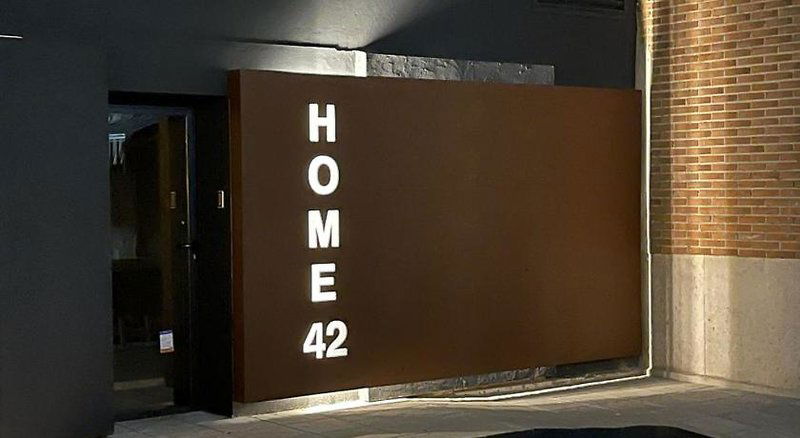Hotel Home42