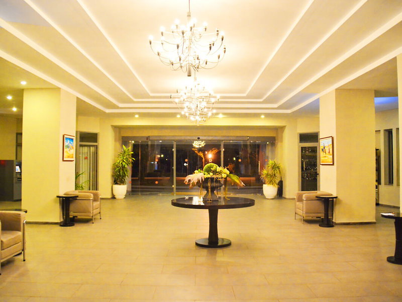 Hotel Tropicana Club & Spa
