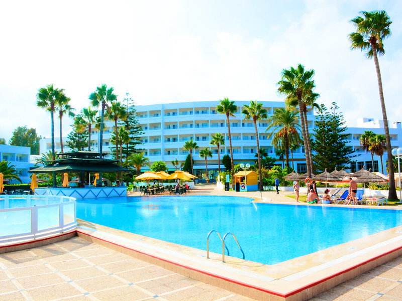 Hotel Tropicana Club & Spa