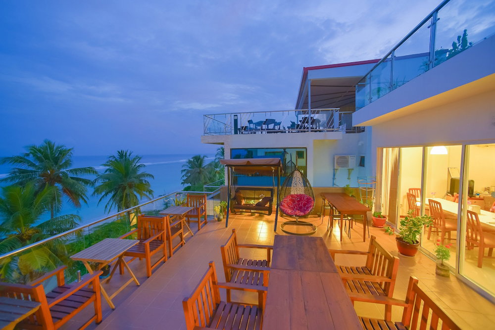 Hotel Hathaa Beach Maldives