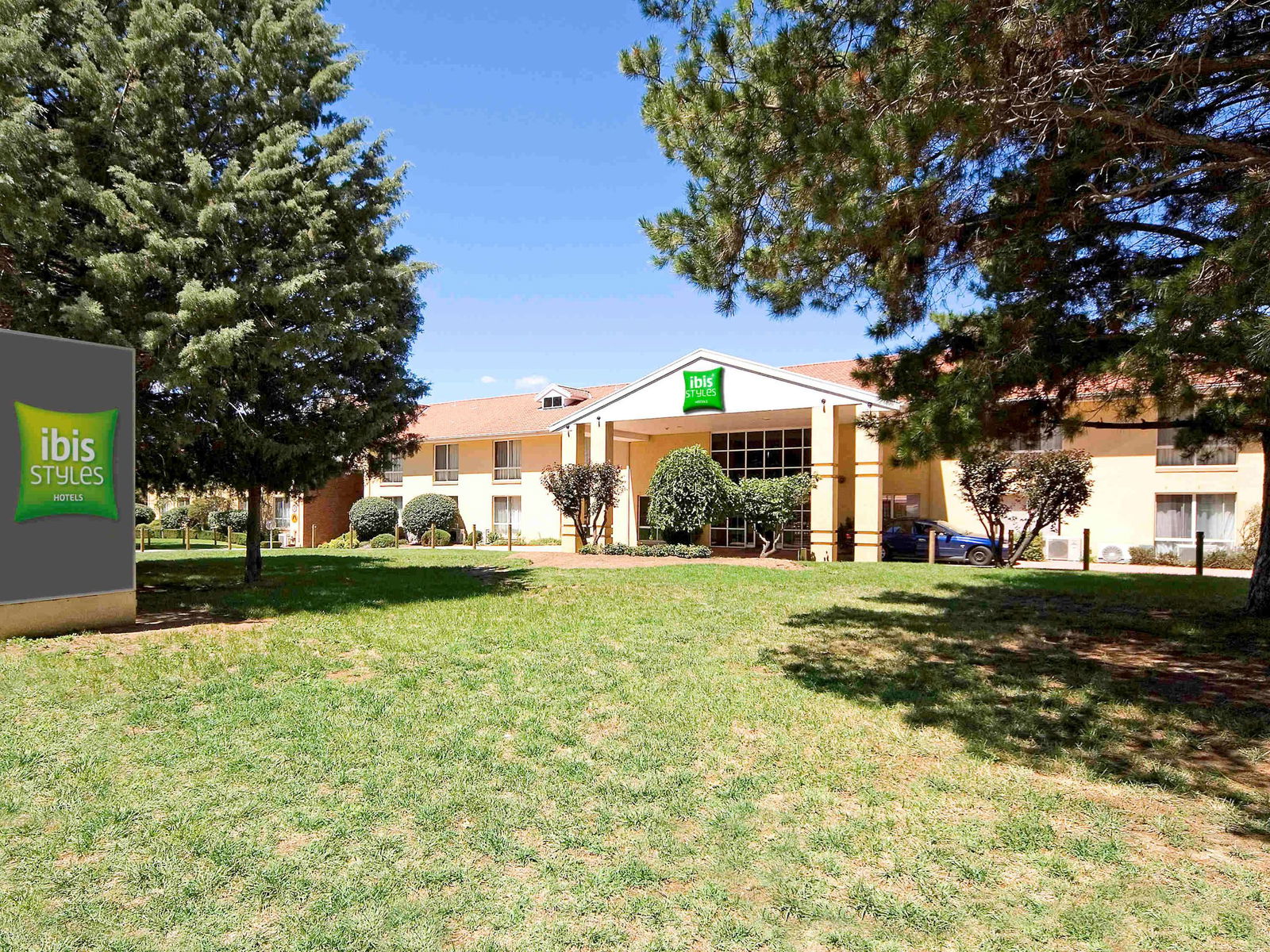 Hotel Ibis Styles Canberra