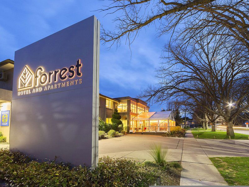 Hotel Forrest