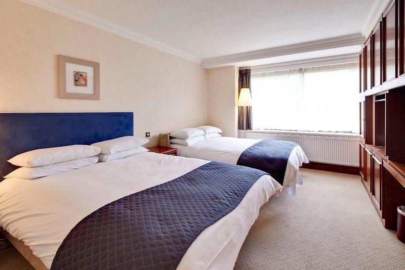 Hotel Best Western Plough & Harrow Hotel