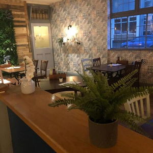 Hotel The Moseley Arms Hotel cazare Warm Beach