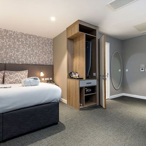 Hotel Edgbaston Park Hotel And Conference Centre cazare Warm Beach