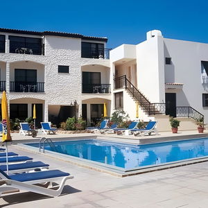 Hotel Nicos & Olympia Apartments cazare Polis