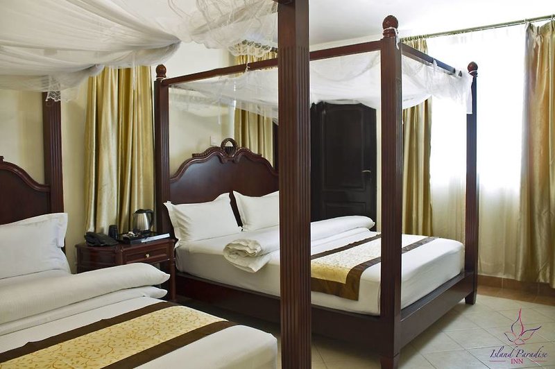 Island Paradise Inn