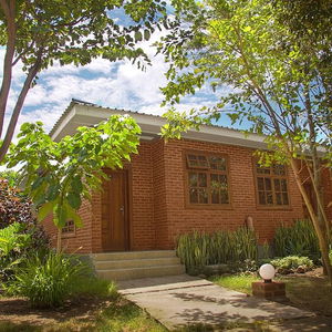 Hotel Airport Planet Lodge cazare Kingori