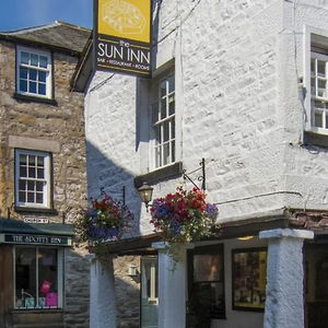 Hotel The Sun Inn cazare Kirkby Lonsdale