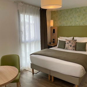 Hotel Sejours & Affaires Paris Malakoff cazare Malakoff
