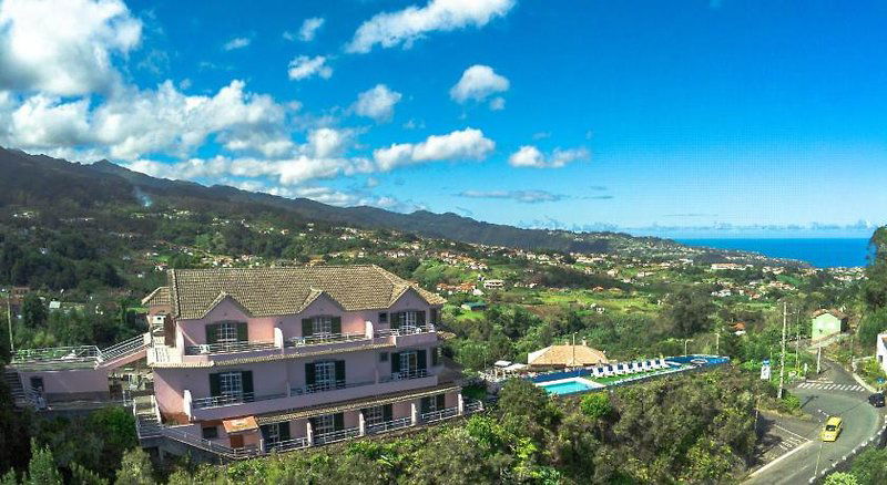 Hotel Santana In Nature Bed & Breakfast