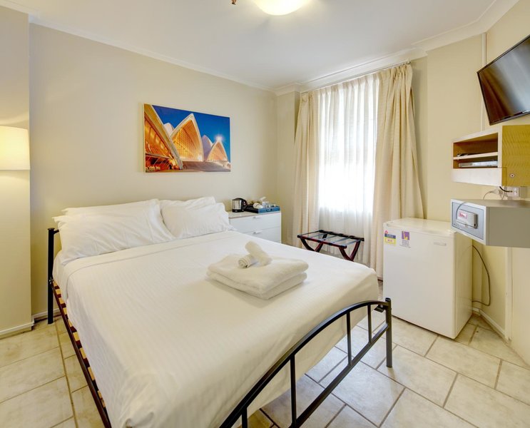 Hotel Neutral Bay Lodge