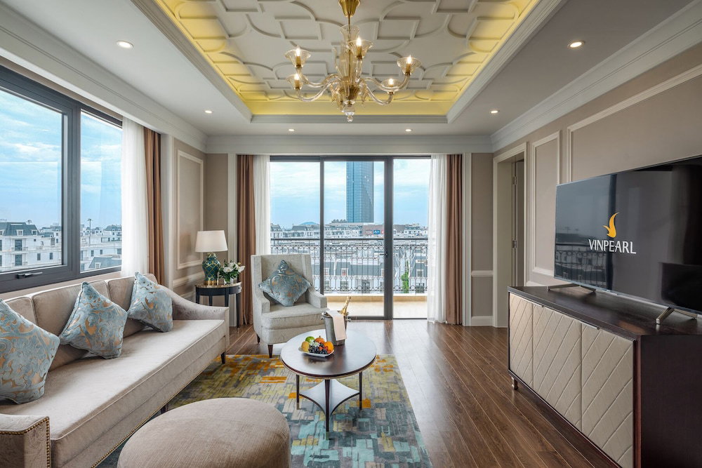 Meliá Vinpearl Hai Phong Rivera
