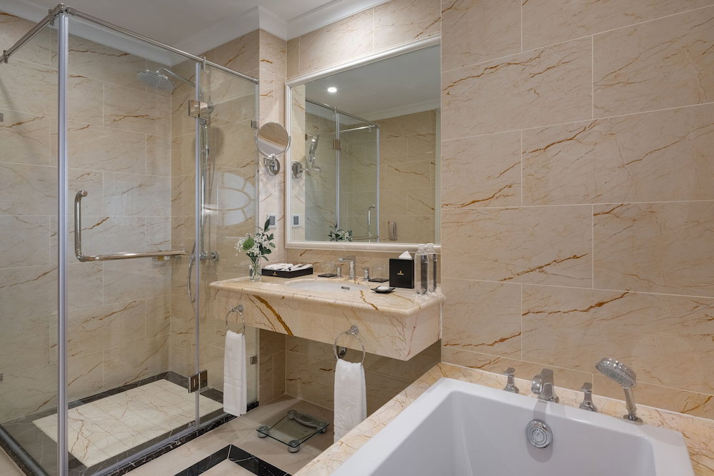 Meliá Vinpearl Hai Phong Rivera