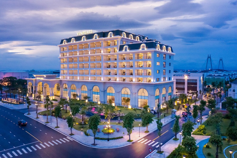 Meliá Vinpearl Hai Phong Rivera