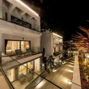 Hotel Beach Walk Luxury Suites cazare Agios Nikolaos