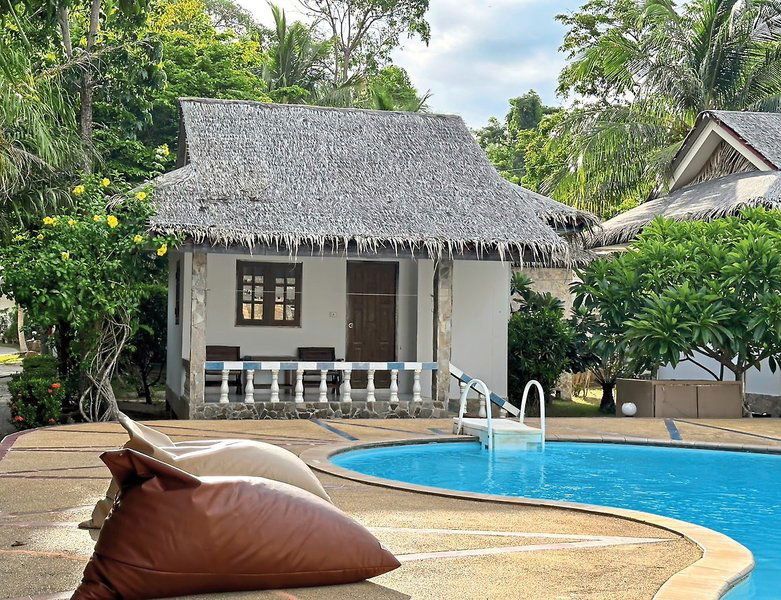 Hotel Phuwadee Resort