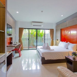 Hotel Rhienchai Place cazare Surat Thani