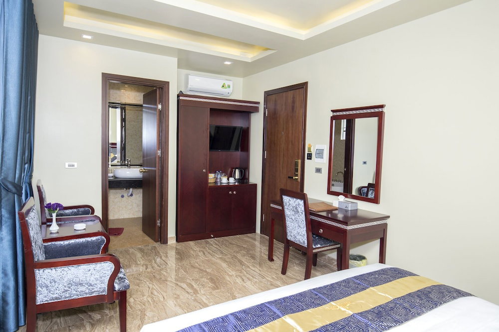 Gallant Hotel 168