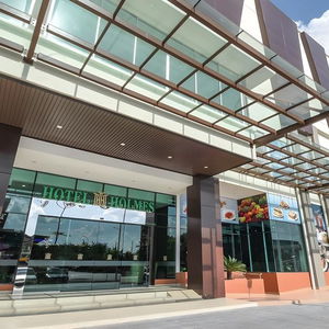 Hotel Hotel Holmes Gelang Patah cazare Johor